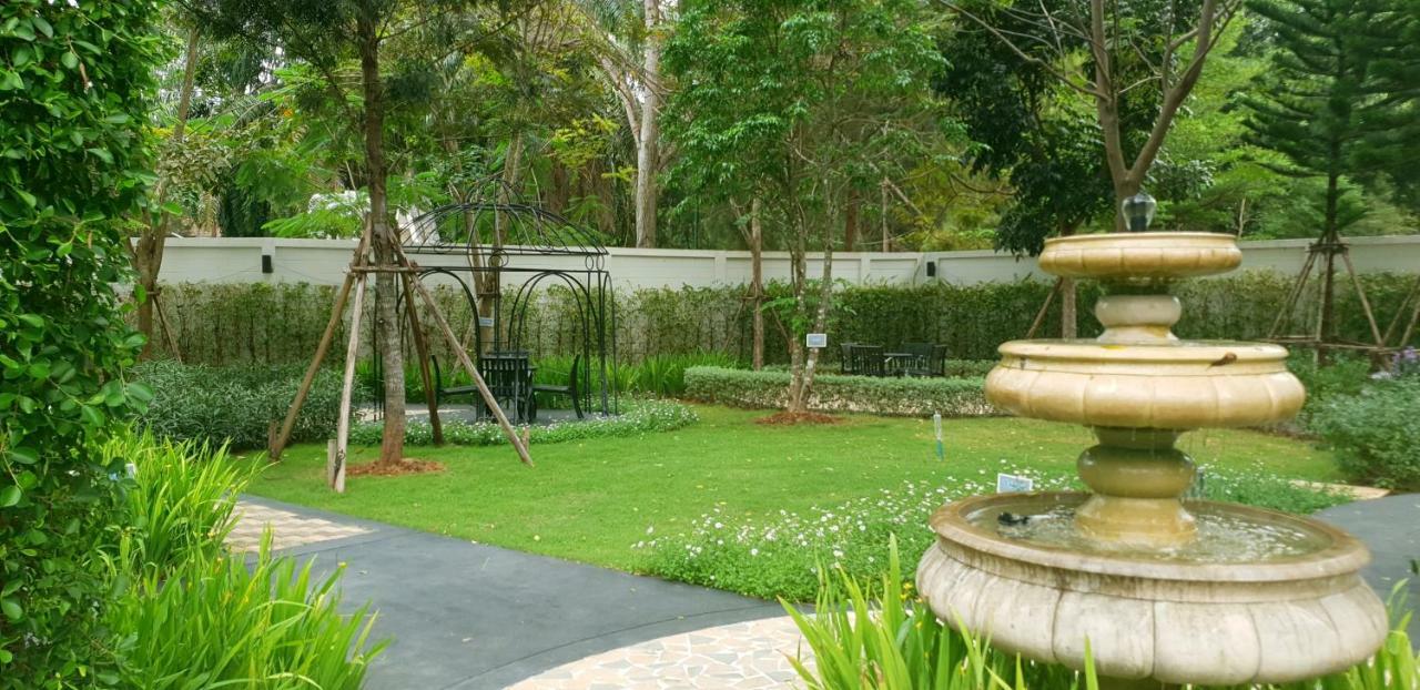 Appartamento The Courtyard Khaoyai Mu Si Esterno foto